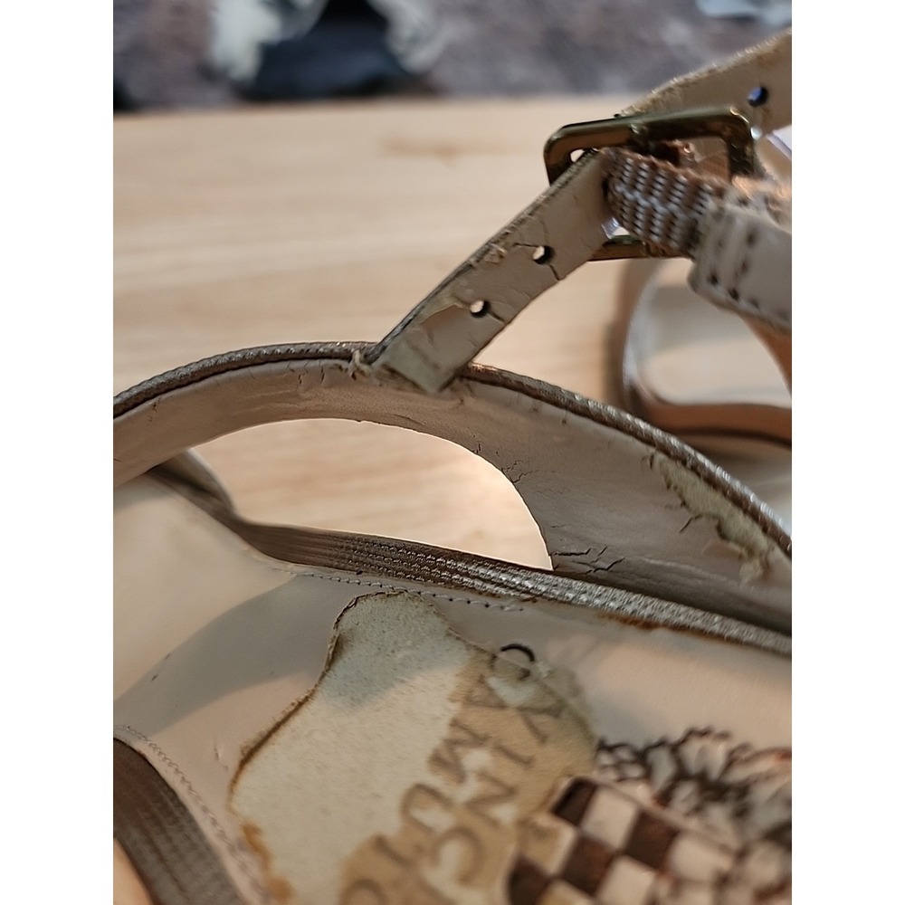 Vince Camuto Costina Embossed Metallic Leather Strappy Dress Sandal Sz 11M FLAWS - Picture 15 of 16